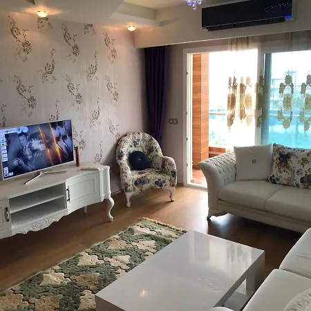 Azura Complex Mahmutlar