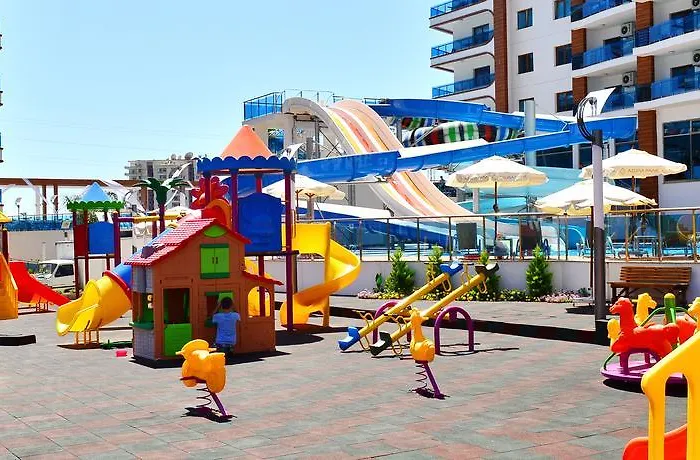 Azura Complex Отель Махмутлар