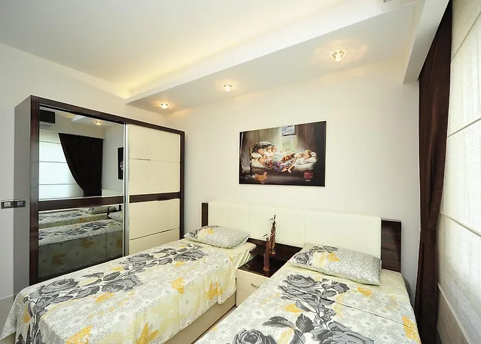 Отель Azura Complex Махмутлар