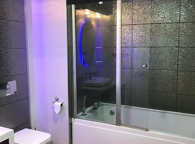 Azura Complex Отель