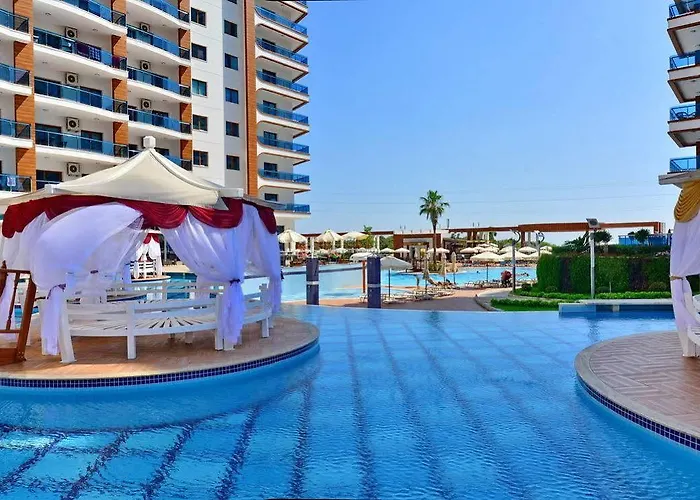 Azura Complex * Махмутлар