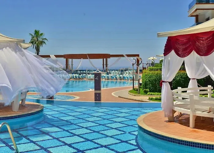 Azura Complex Отель